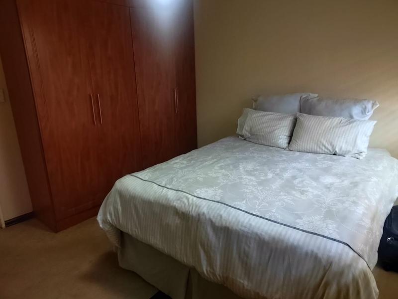 6 Bedroom Property for Sale in Geelhoutpark North West